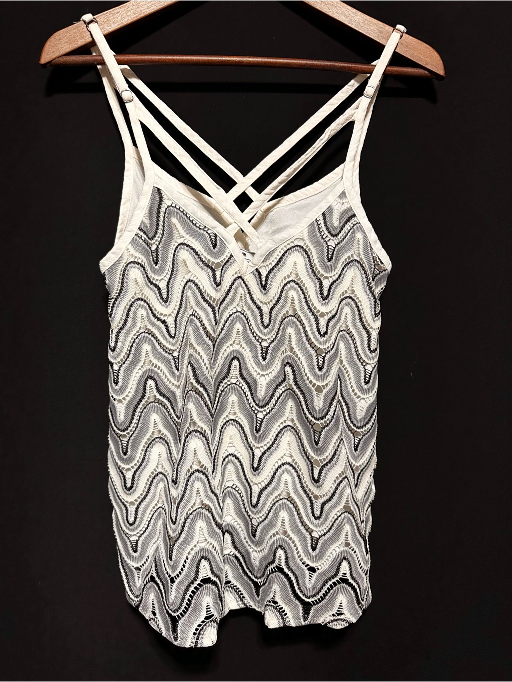 Forum Embroidered Strappy Cami Top Boho Coastal Crochet Lace Resort